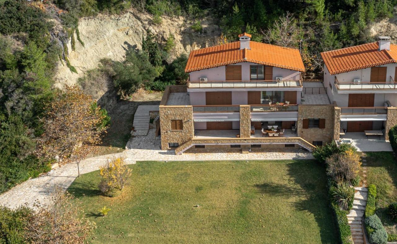 Seagrove, Beachfront Villa In Possidi #Feelslikehome Skála Foúrkas Exteriör bild