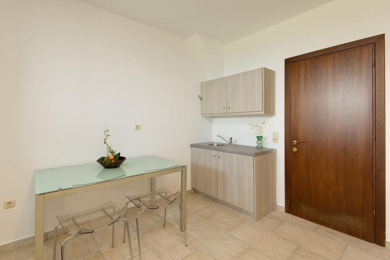 Seagrove, Beachfront Villa In Possidi #Feelslikehome Skála Foúrkas Exteriör bild